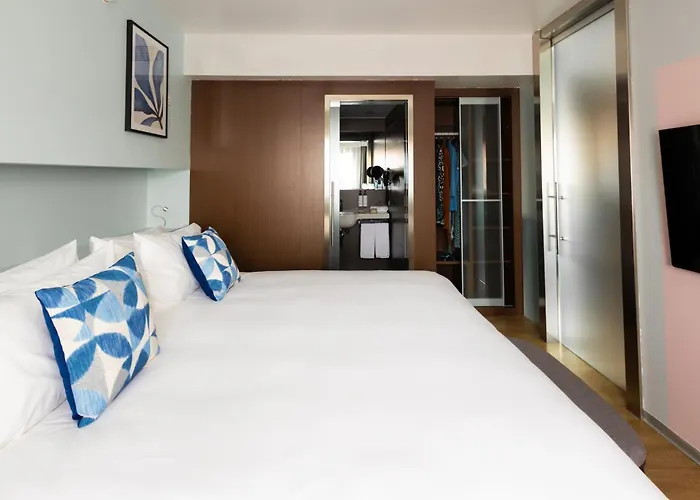 Hotel Voco Madrid Retiro By Ihg